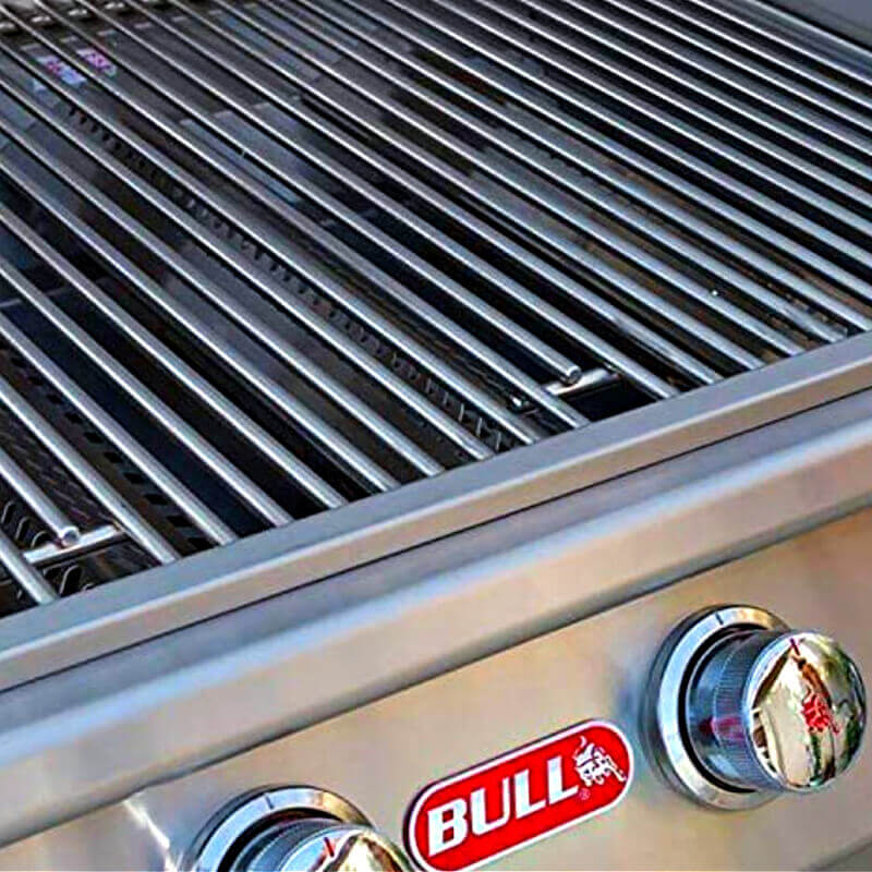 Bull Steer 25" 3-Burner Stainless Steel Freestanding Gas Grill
