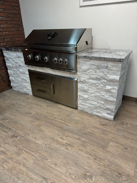 6' TRAD/ LTE GRILL ISLAND W/FRIDGE