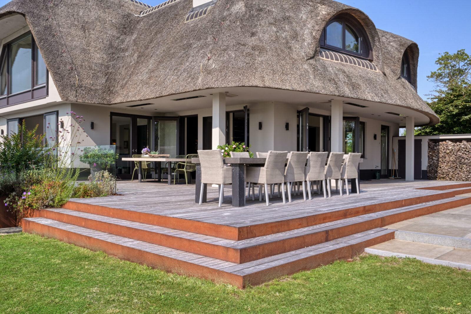 Bromic Heating Platinum Smart-Heat™ Electric Outdoor Heater
