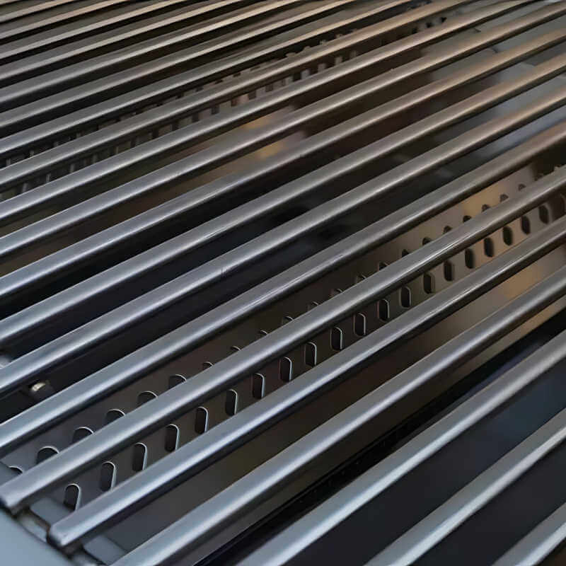 Bull Outlaw 30" 4-Burner Built-In Gas Grill