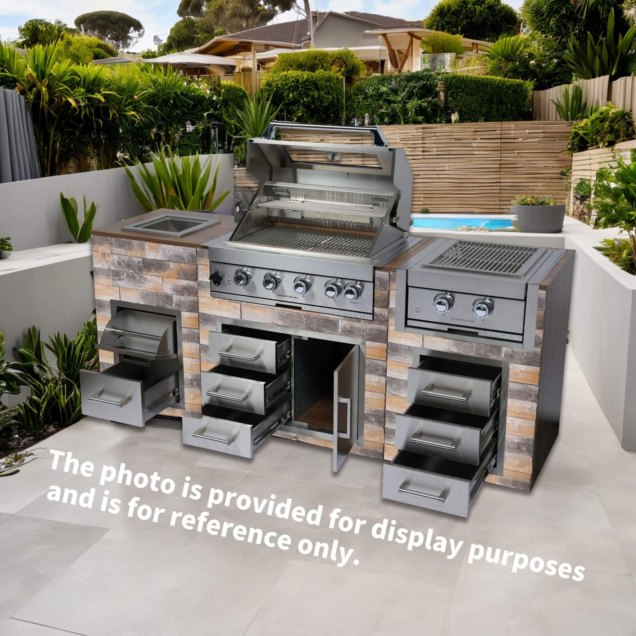 Premium Outdoor Kitchen with 32-Inch Built-In Stainless Steel Gas Grill, Ice Box, Door and Drawer Combo