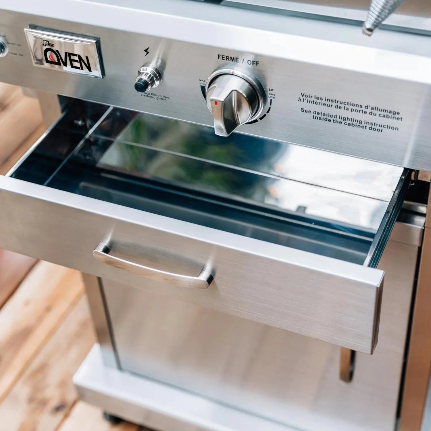 Summerset 60-Inch Freestanding Outdoor Gas Pizza Oven